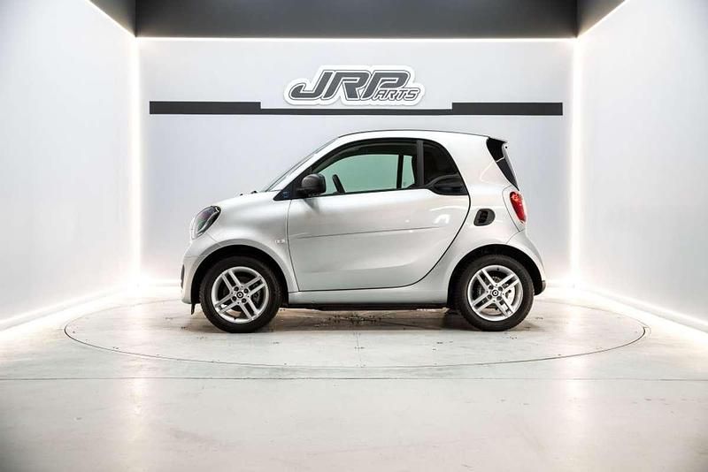 Usado Smart ForTwo Coupé 60 kW (82 CV) 2022 Gris Coupe