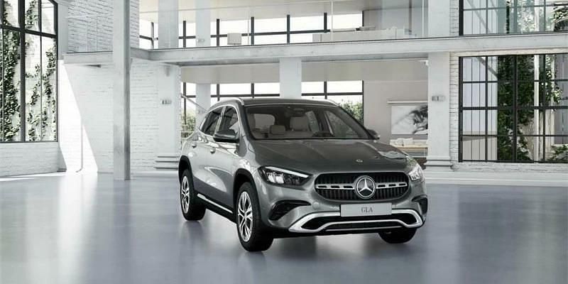 Nuevo Mercedes B200 163 CV (119 kW) 2025 Gris Monovolumen