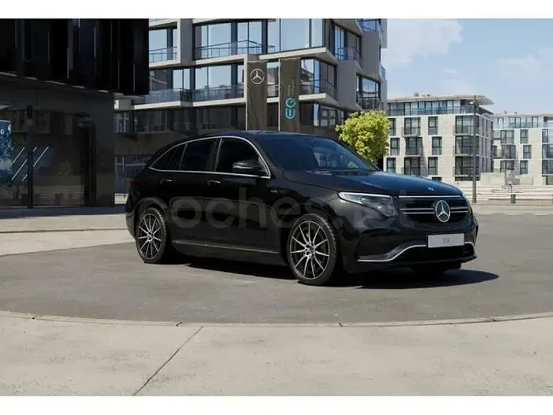 Usado Mercedes EQC400 300 kW (408 CV) 2021 Negro obsidiana  pintura metalizada SUV