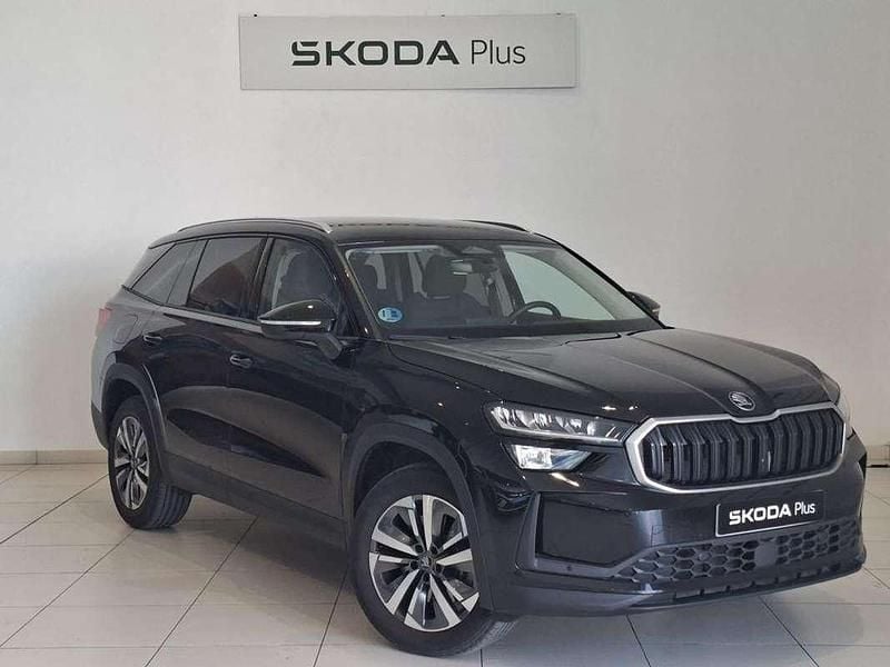 Usado Skoda Kodiaq Selection 150 CV (110 kW) 2025 Negro SUV