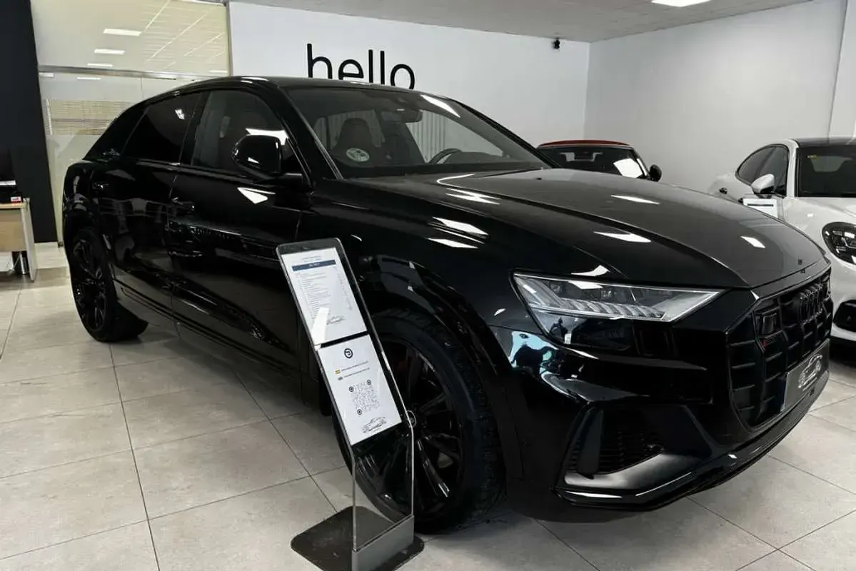 Usado Audi SQ8 Ambiente 507 CV (372 kW) 2023 Negro SUV