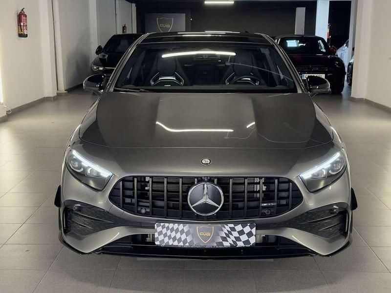 Usado Mercedes A35 AMG AMG Line Premium 306 CV (225 kW) 2024 Gris Utilitario
