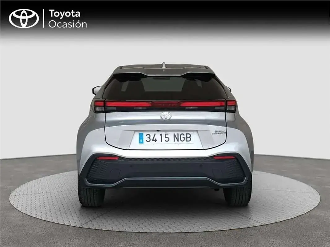 Usado Toyota Auris Advance 136 CV (100 kW) 2025 Utilitario