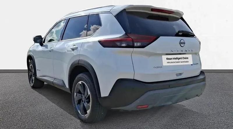 Usado Nissan X-Trail N-Connecta 213 CV (156 kW) 2024 Lunar white SUV