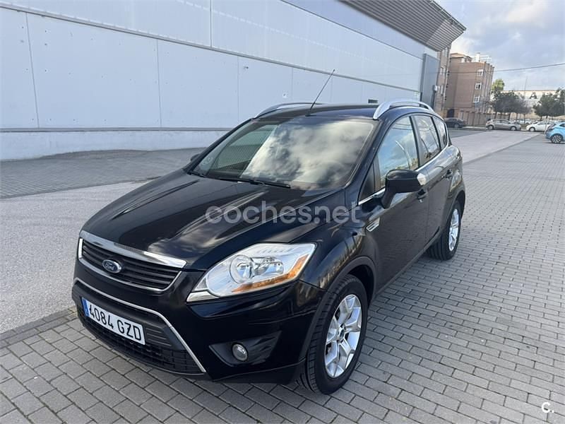 Usado Ford Kuga Trend 140 CV (102 kW) 2010 Negro SUV