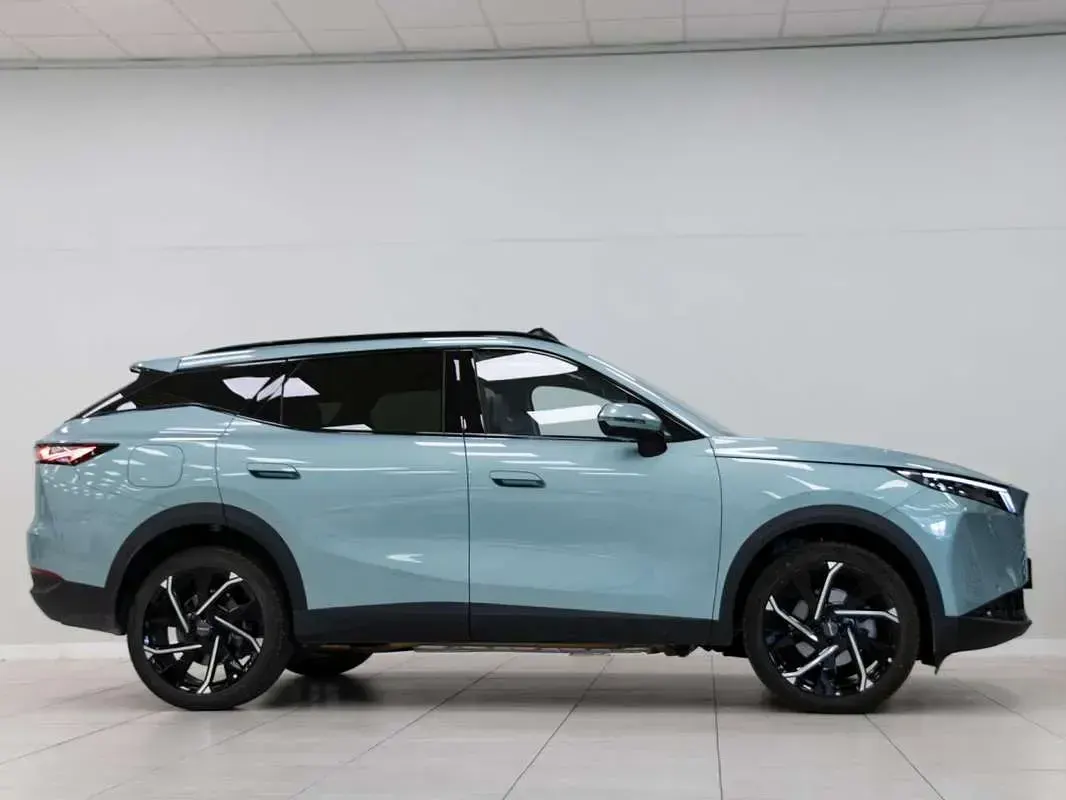 Usado Omoda 7 279 CV (205 kW) 2026 Verde SUV