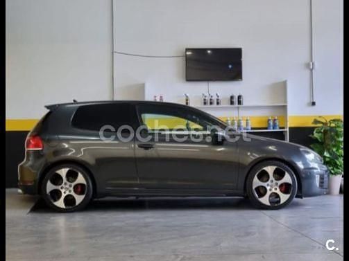 Usado VW Golf VI GTI 210 CV (154 kW) 2010 Negro Utilitario