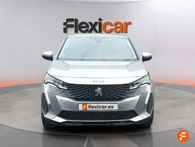 Usado Peugeot 3008 Allure 130 CV (95 kW) 2021 Gris SUV