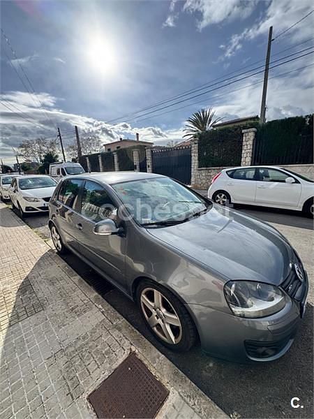 Usado VW Golf VI GT 140 CV (102 kW) 2008 Gris / plata Utilitario