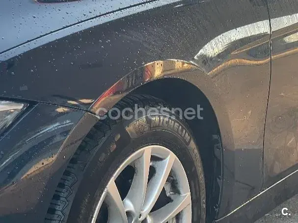 Usado BMW 316 116 CV (85 kW) 2014 Azul Familiar