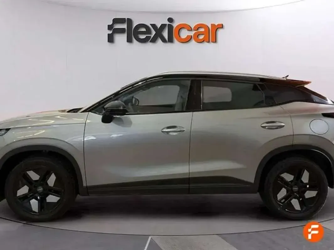 Usado Omoda 5 147 CV (108 kW) 2025 Gris SUV