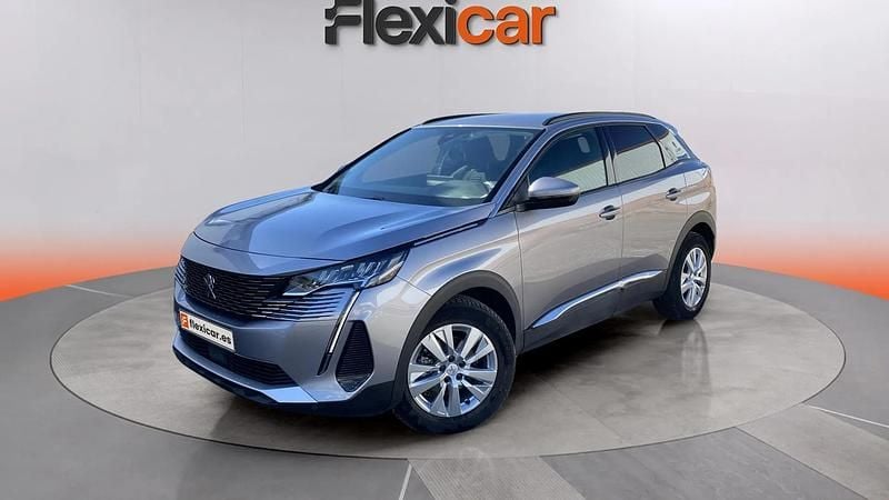 Usado Peugeot 3008 Active 131 CV (96 kW) 2021 Gris SUV