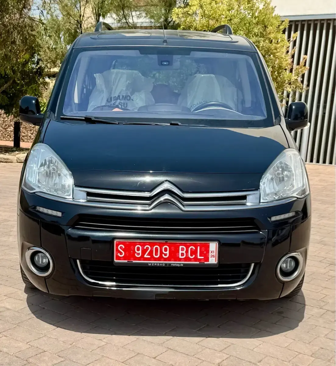 Usado Citroën Berlingo XTR 114 CV (83 kW) 2012 Negro Monovolumen