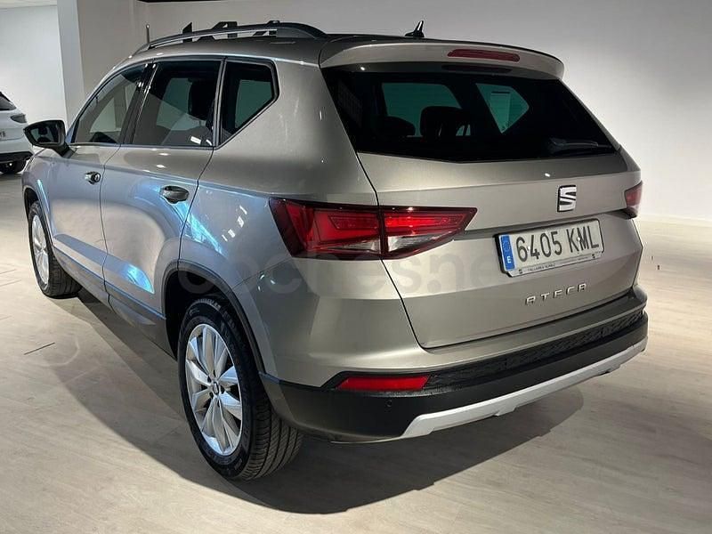 Usado Seat Ateca Style 150 CV (110 kW) 2019 Gris / plata SUV