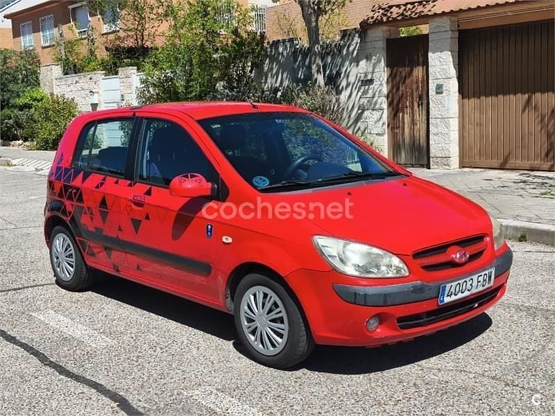 Usado Hyundai Getz SE 66 CV (48 kW) 2007 Rojo Utilitario