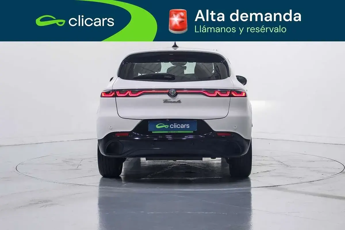 Usado Alfa Romeo Tonale Sprint 160 CV (117 kW) 2025 Blanco SUV