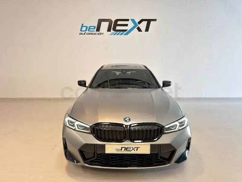 Usado BMW 330e Comfort Edition 292 CV (214 kW) 2023 Gris / plata Familiar