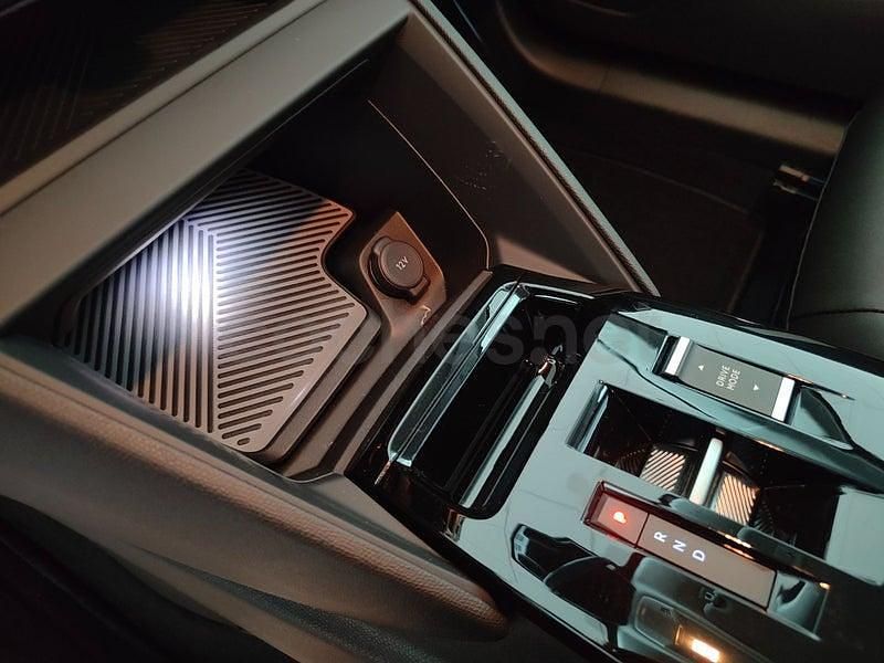 Nuevo Citroën C4 Business Class 145 CV (106 kW) 2025 Blanco SUV