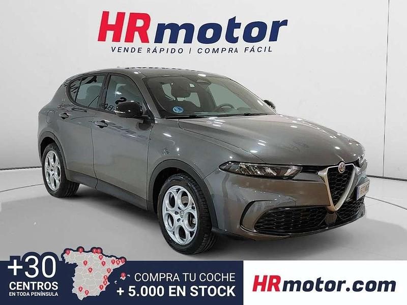 Usado Alfa Romeo Tonale Super 131 CV (96 kW) 2023 Negro SUV