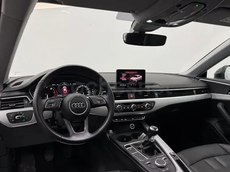 Usado Audi A5 Sportback 170 CV (125 kW) 2018 Negro Utilitario