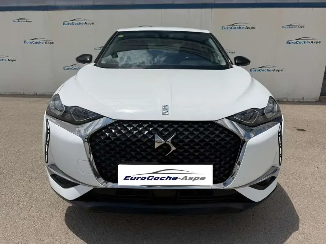 Usado DS Automobiles DS3 Crossback So Chic 102 CV (75 kW) 2020 Blanco SUV