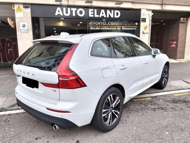 Usado Volvo XC60 190 CV (139 kW) 2022 Blanco SUV