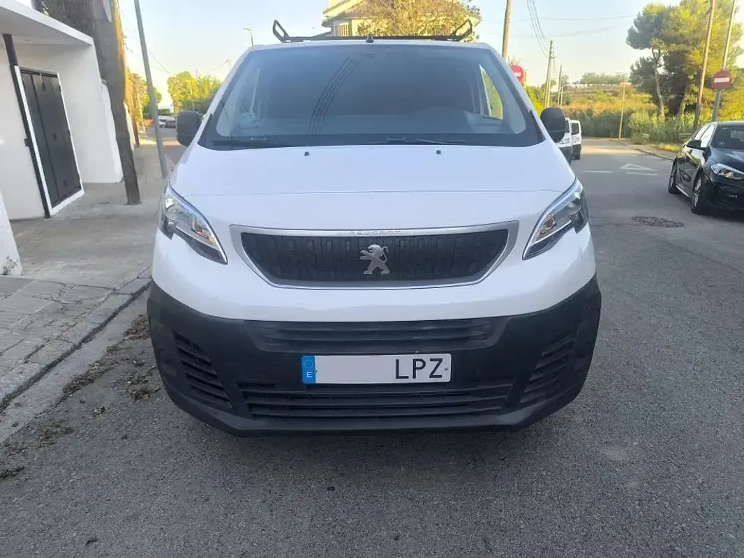 Usado Peugeot Expert Premium 102 CV (75 kW) 2021 Blanco Van