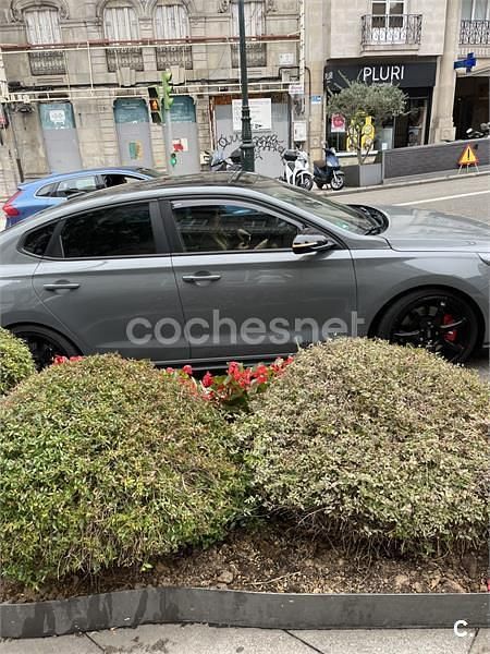 Usado Hyundai i30 275 CV (202 kW) 2019 Gris / plata Berlina