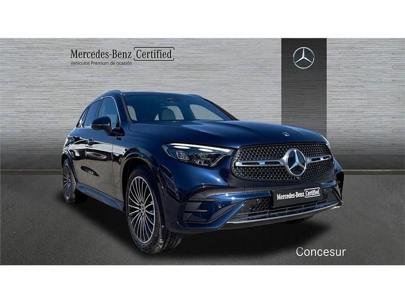 Usado Mercedes GLC220 197 HP (144 kW) 2023 Azul SUV
