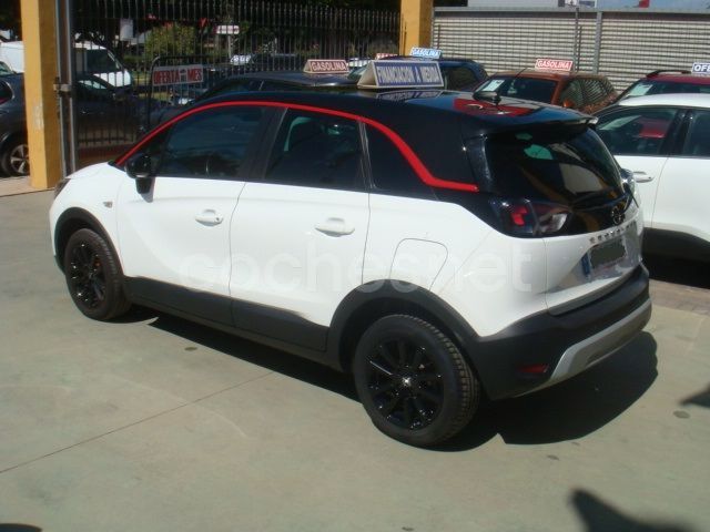 Usado Opel Crossland GS Line 110 CV (80 kW) 2021 Blanco SUV