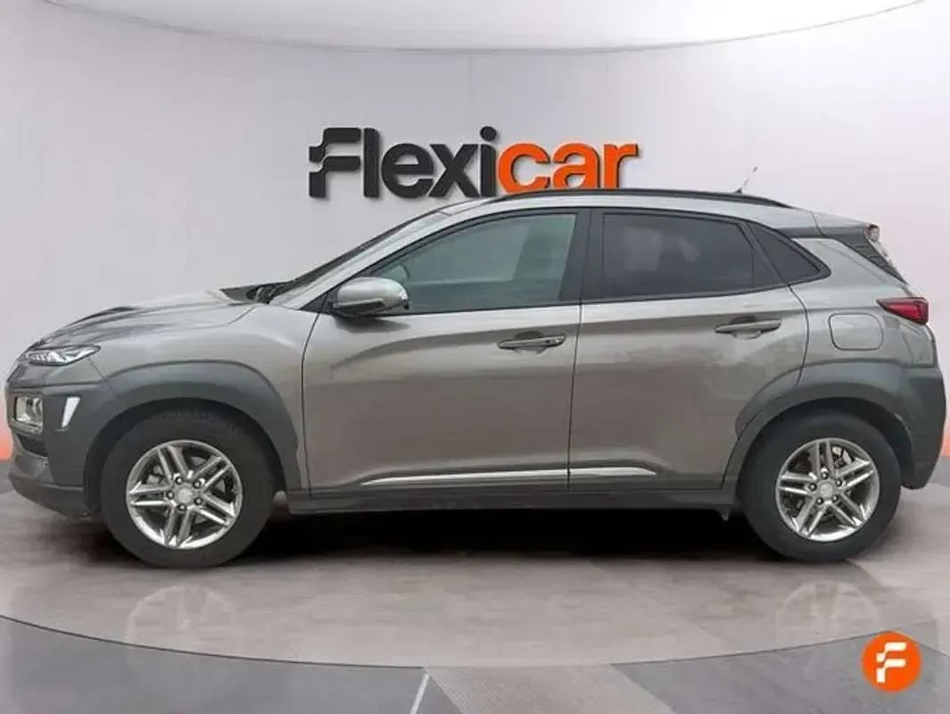 Usado Hyundai Kona 120 CV (88 kW) 2018 Gris SUV