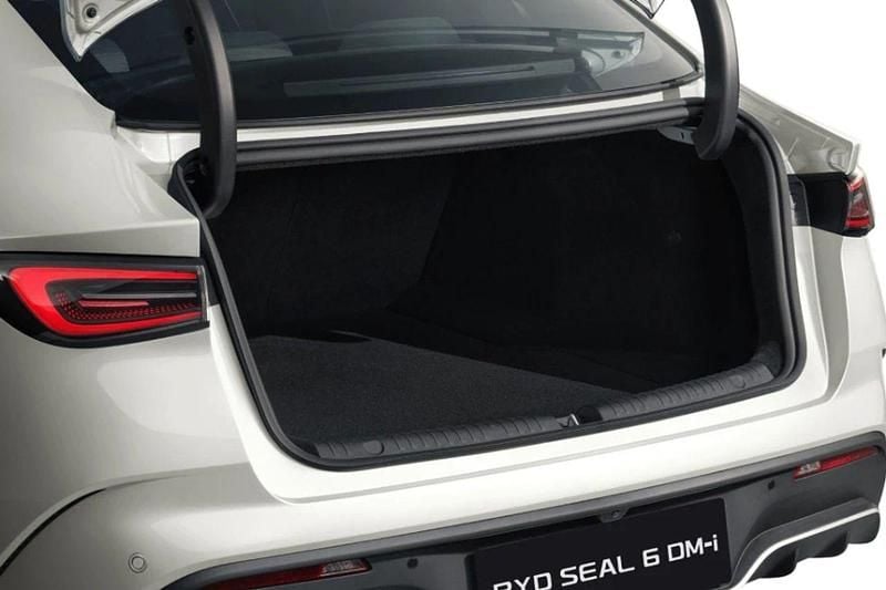 Nuevo BYD Seal Boost 183 CV (134 kW) 2025 Blanco Berlina