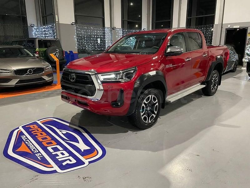 Nuevo Toyota HiLux Sport 204 CV (150 kW) 2025 Granate Recogida