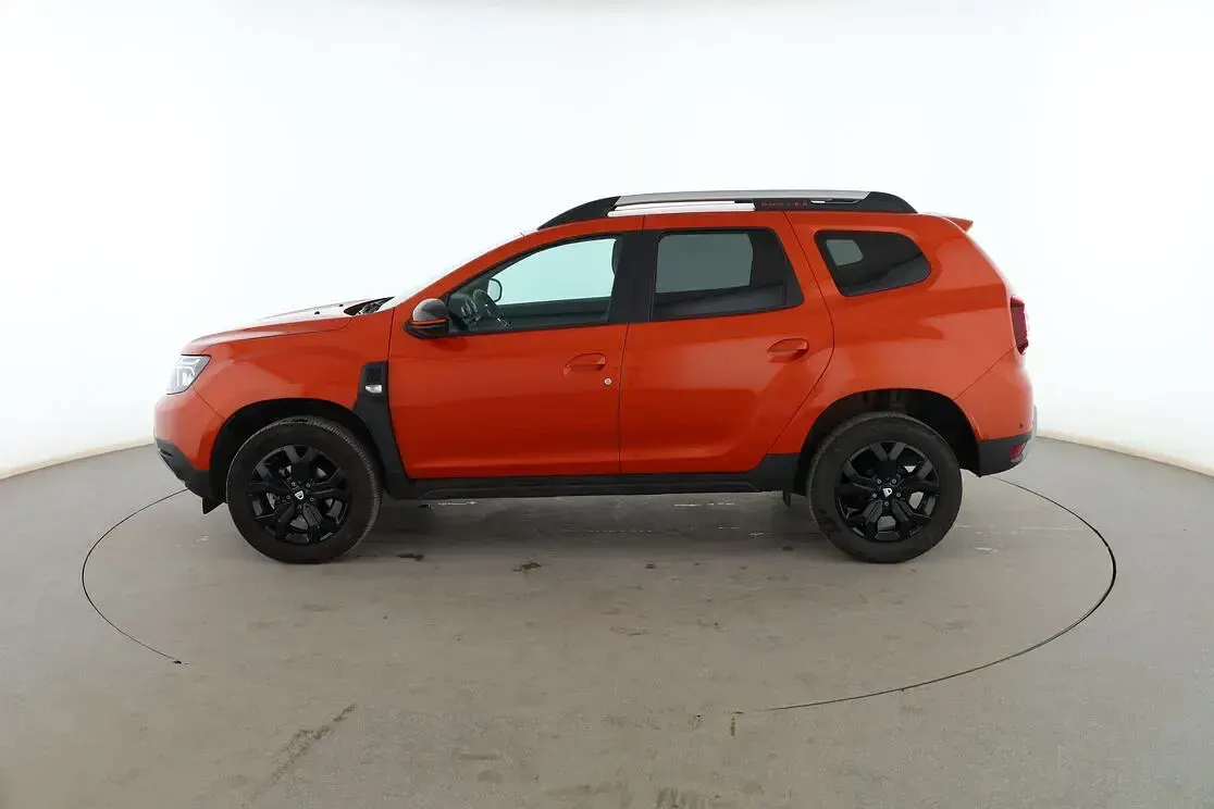 Usado Dacia Duster Extreme 150 CV (110 kW) 2022 Naranja SUV