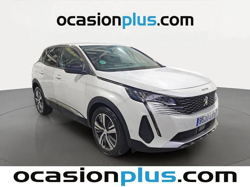 Usado Peugeot 3008 Allure 131 CV (96 kW) 2022 Blanco SUV