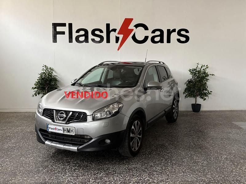Usado Nissan Qashqai 360º 150 CV (110 kW) 2012 Gris / plata SUV