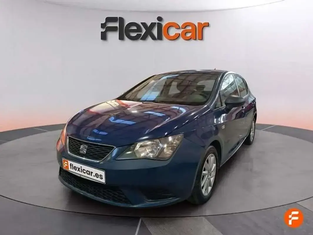 Usado Seat Ibiza Reference 75 CV (55 kW) 2016 Azul Utilitario