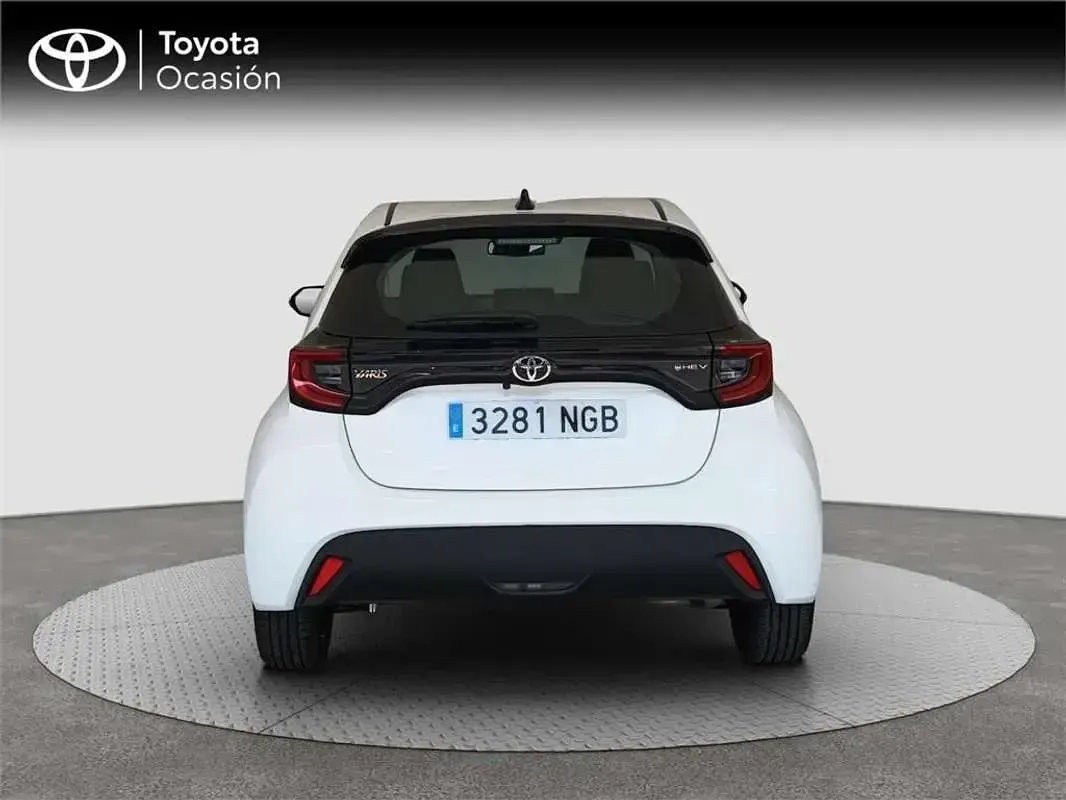 Usado Toyota Yaris Active 116 CV (85 kW) 2025 Utilitario