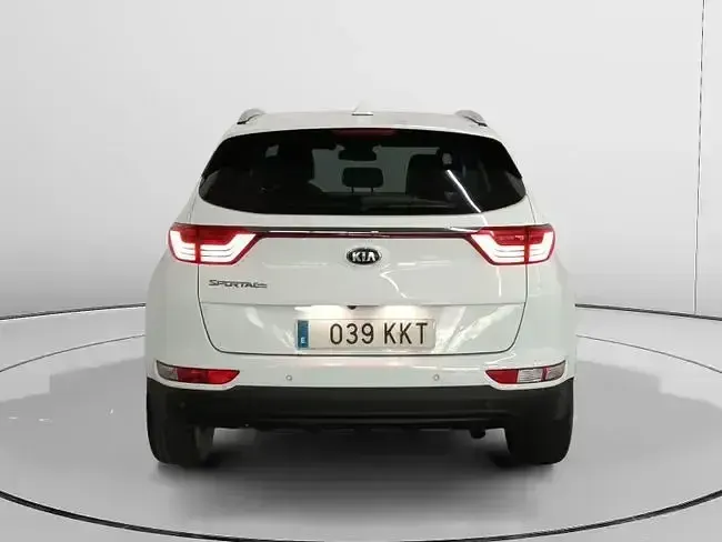 Usado Kia Sportage 132 CV (97 kW) 2018 Blanco SUV