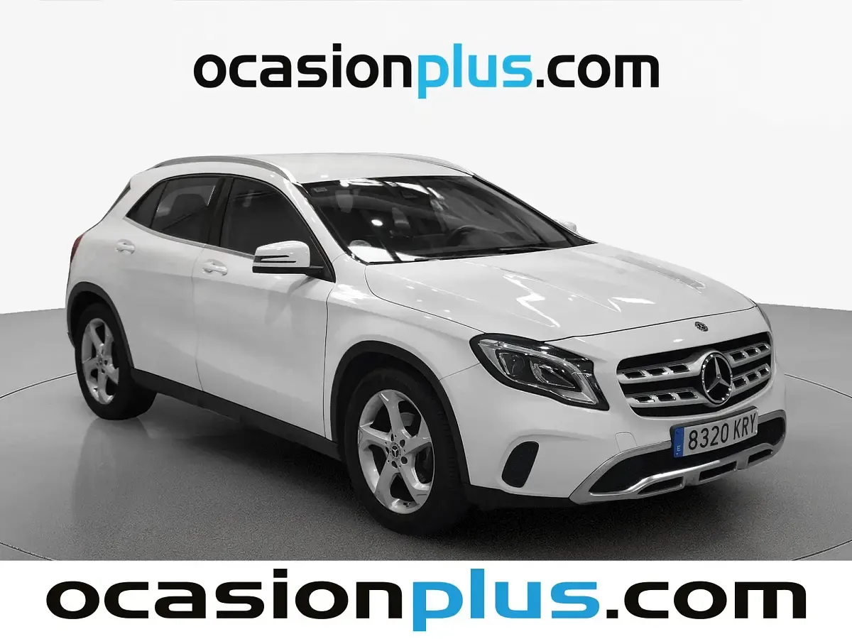 Usado Mercedes GLA180 122 CV (89 kW) 2018 Blanco SUV