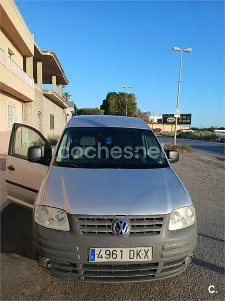 Usado VW Caddy Life 104 CV (76 kW) 2005 Gris / plata Monovolumen