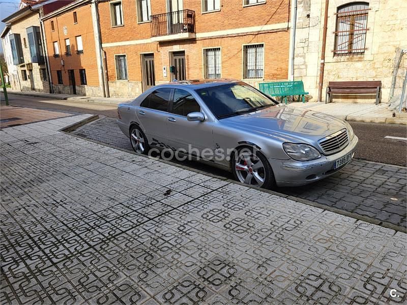 Usado Mercedes S320 197 CV (144 kW) 2001 Gris / plata Berlina