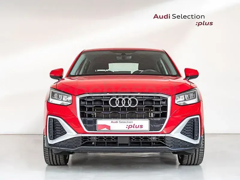 Usado Audi Q2 S-Line 150 CV (110 kW) 2022 Rojo SUV