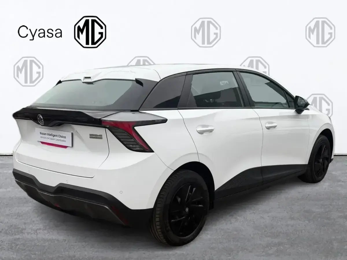 Usado MG MG5 EV 125 kW (170 CV) 2023 Otro Familiar