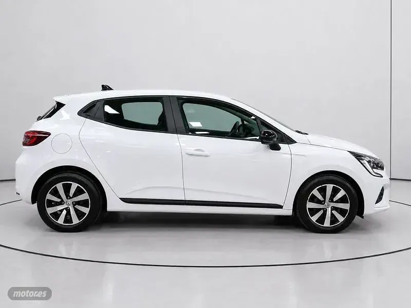 Usado Renault Clio Equilibre 100 CV (73 kW) 2023 Blanco Utilitario