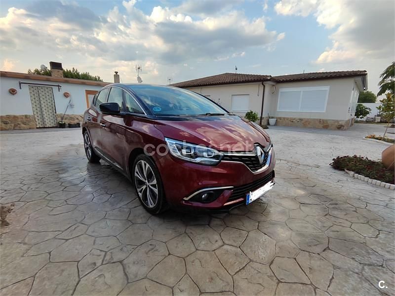 Granate Usado 2017 Renault Scénic IV Zen Monovolumen | 9800 € (Buen precio) - Imagen 1/4