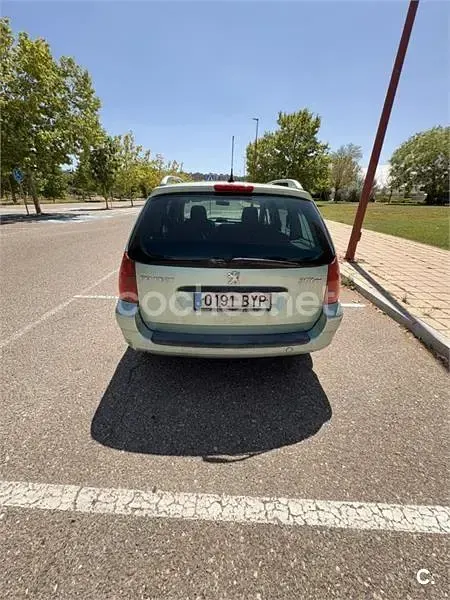 Usado Peugeot 307 110 CV (80 kW) 2002 Azul Familiar