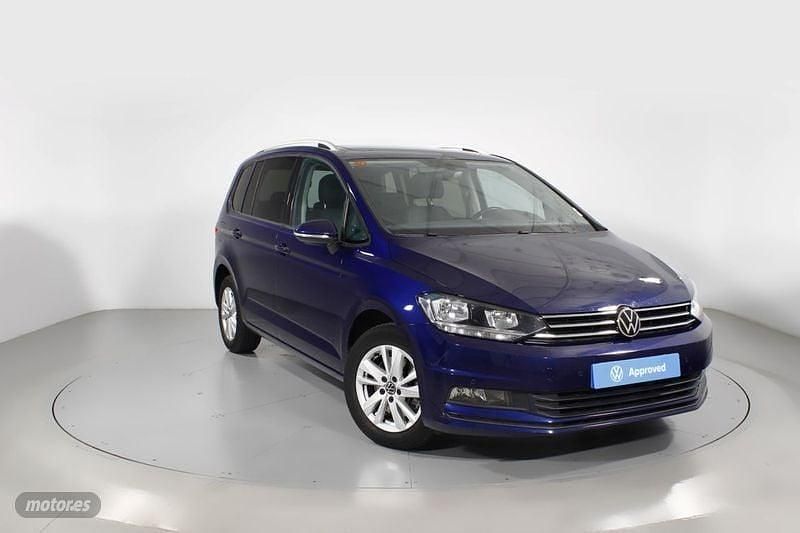 Azul Usado 2020 VW Touran Advance Monovolumen | 28.700 € (Caro) - Imagen 1/4
