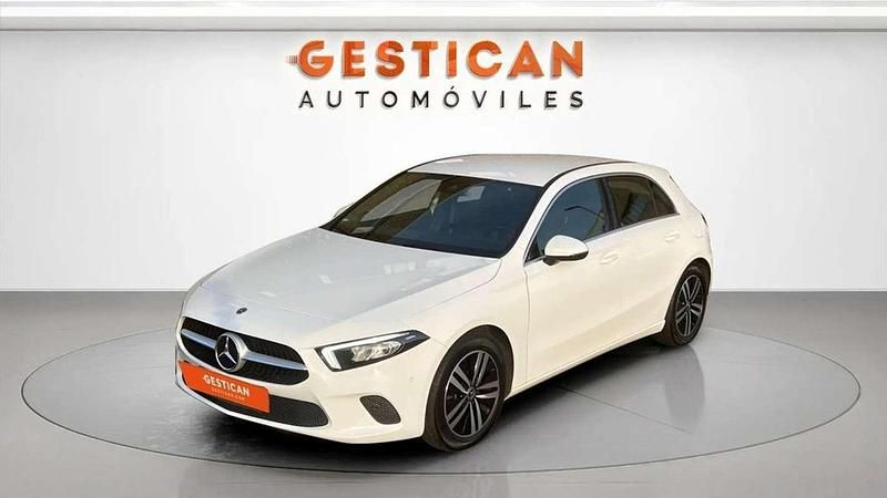 Usado Mercedes A250 219 CV (161 kW) 2022 Blanco Berlina