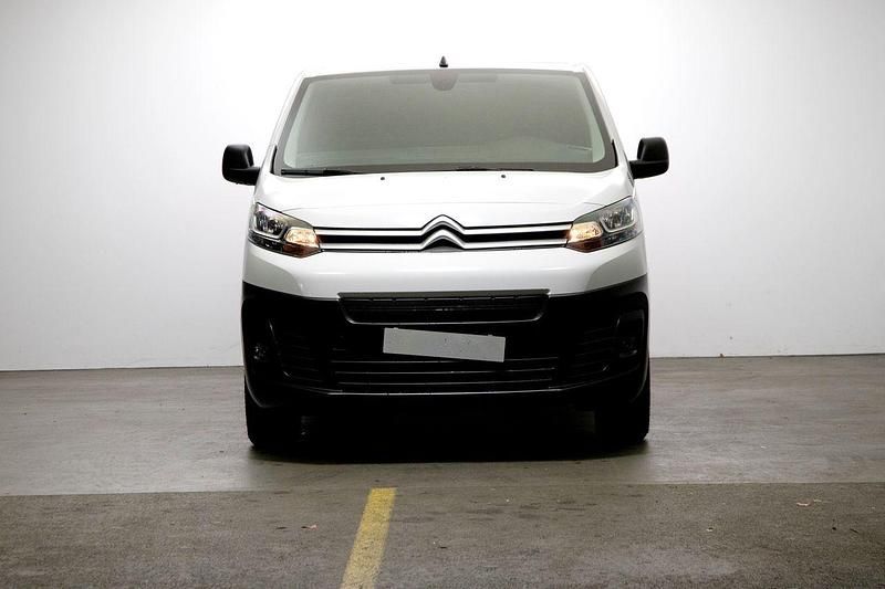 Usado Citroën e-Jumpy Comfort 100 kW (136 CV) 2023 Blanco Monovolumen